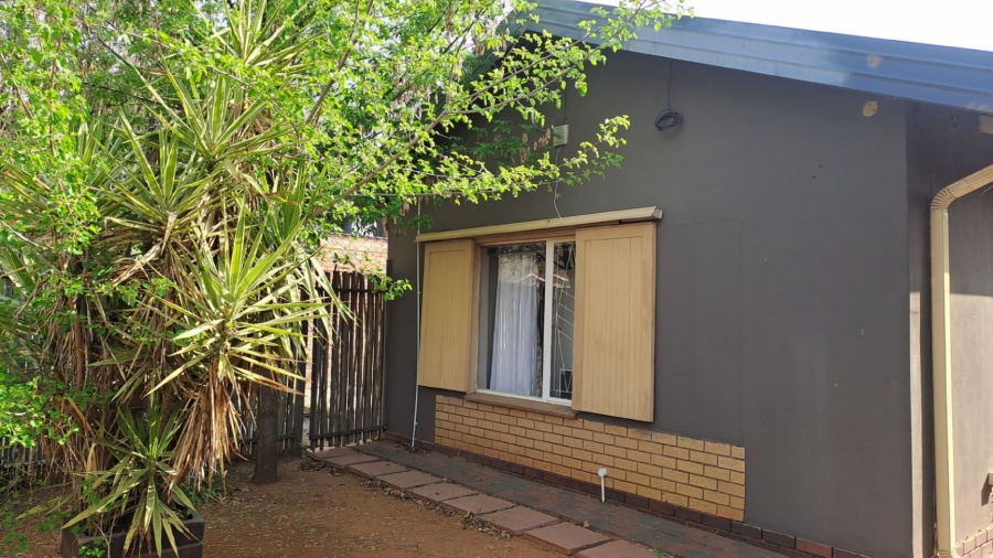7 Bedroom Property for Sale in Universitas Free State
